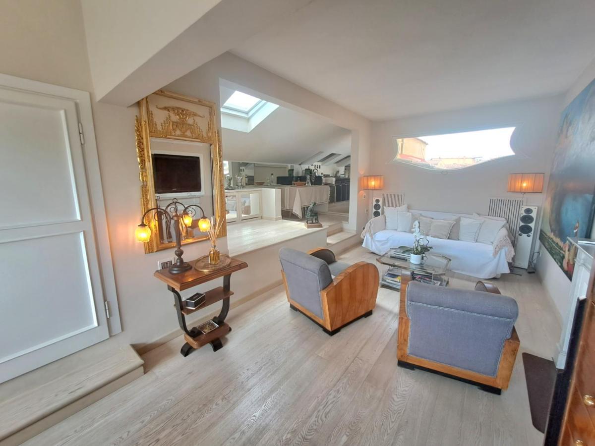 Penthouse View * Firenze